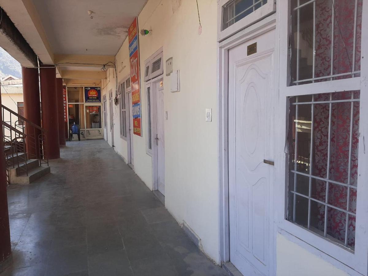 City Crown Guest House Sundarnagar Exterior foto