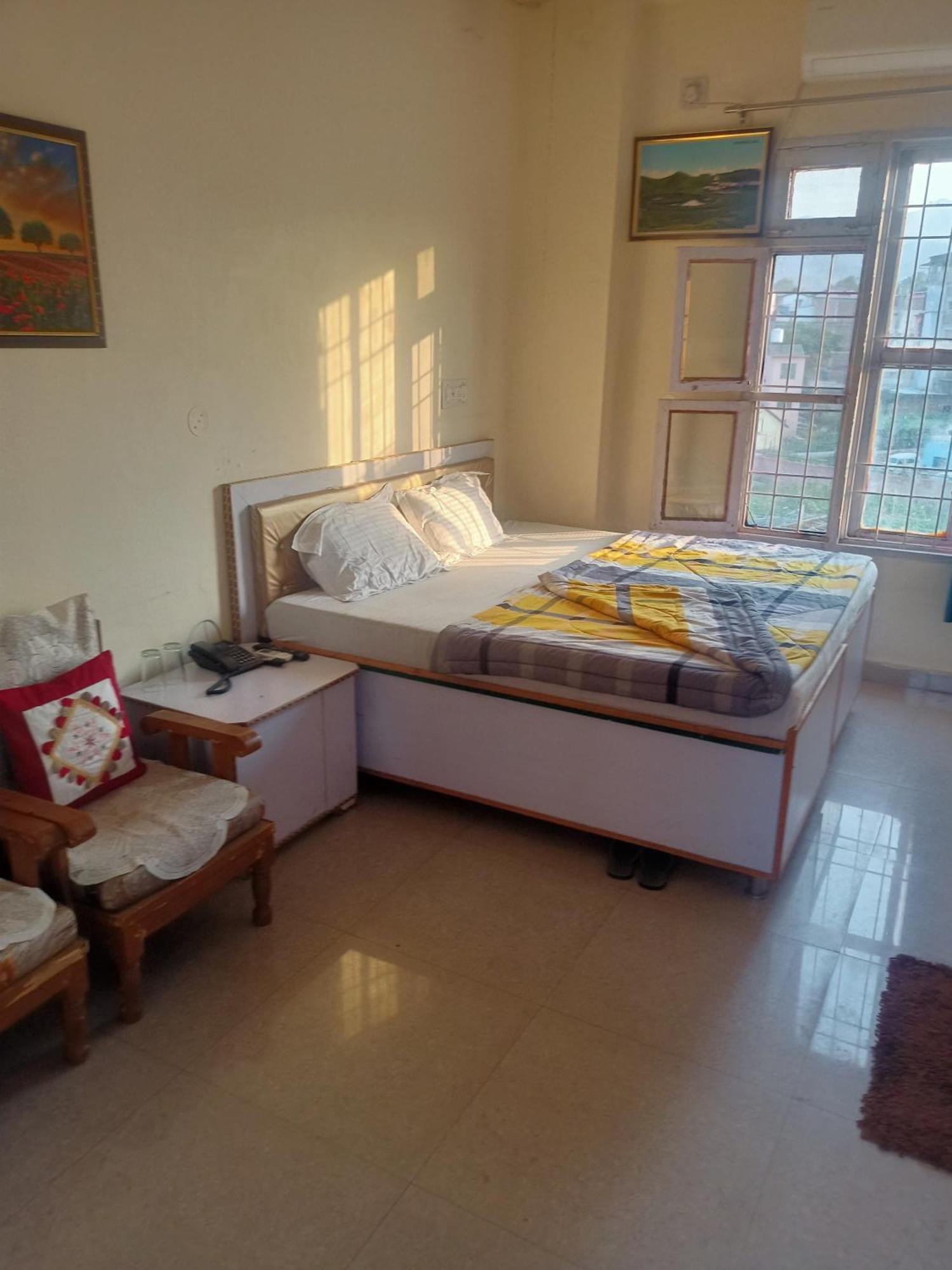 City Crown Guest House Sundarnagar Zimmer foto